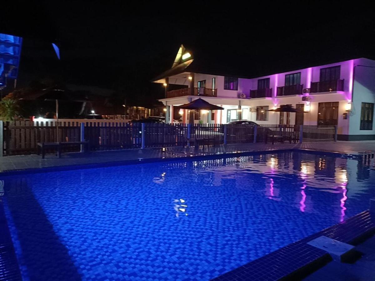 סטיו Villa Wanie Inn מראה חיצוני תמונה