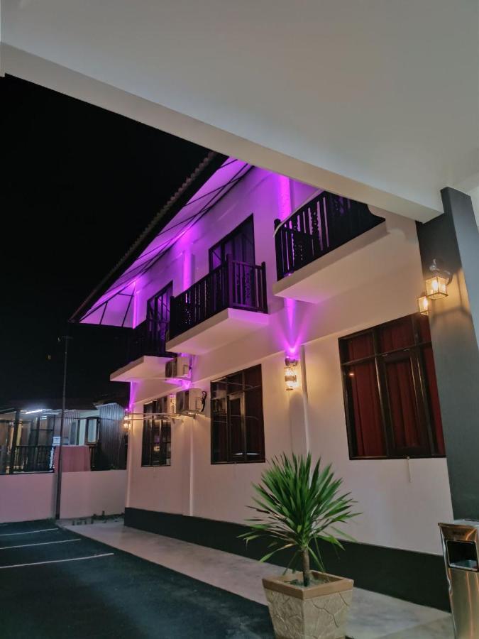 סטיו Villa Wanie Inn מראה חיצוני תמונה
